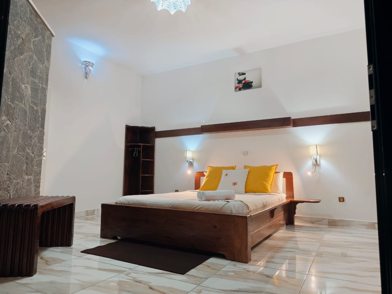 Chambre Double — À remplacer